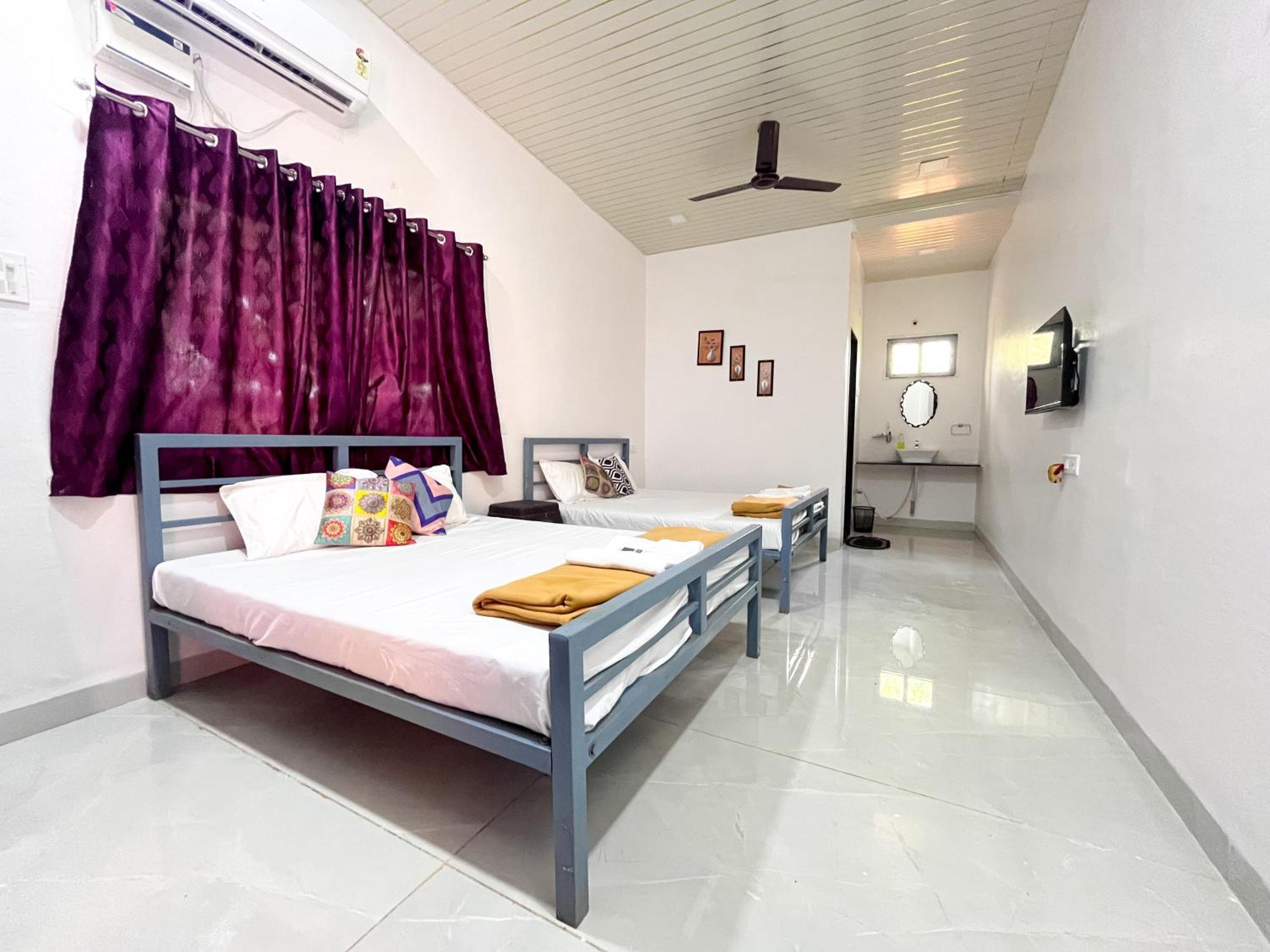 Karjat In Resort Exterior photo